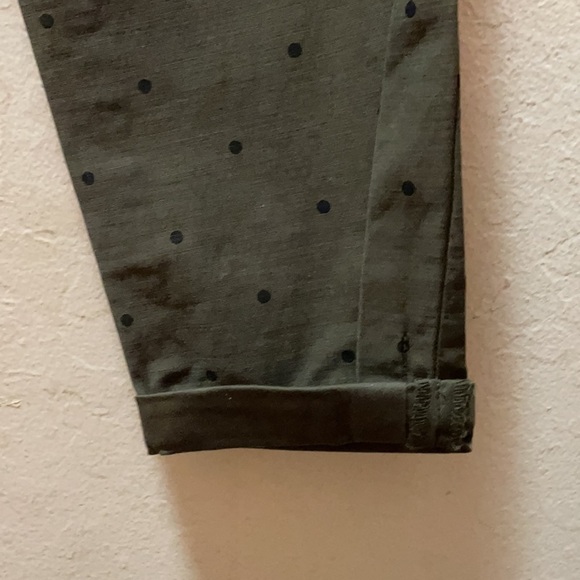 CURRENT/ELLIOTT The Easy Stiletto With Rolled Hem in Rural Green Polka D… - Picture 6 of 10